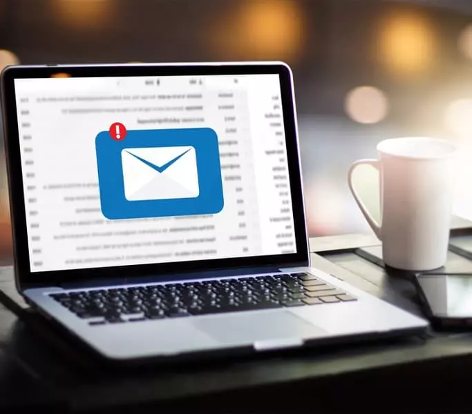 Email location de site internet